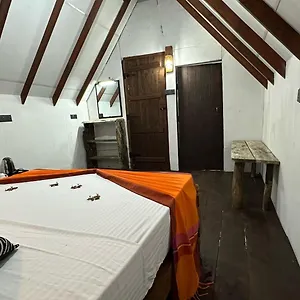 Couette-café Sigiri Veenus Paradise, Sigirîya